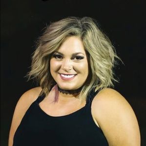 Meet your Posher, Taryn